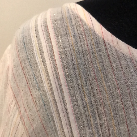 LC Lauren Conrad: Peasant Blouse w/ Bell Sleeves - Picture 9 of 11